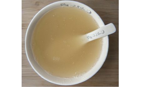 夏日解暑，這碗冷藏的野生葛根粉藏著自然的清涼答案?